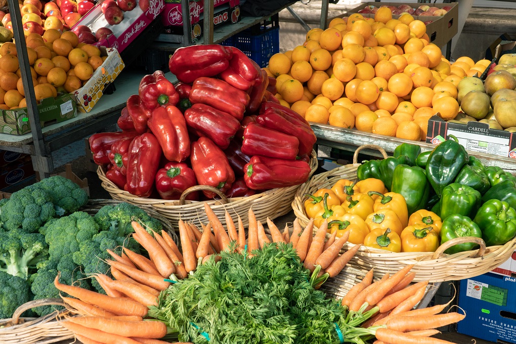 Fruits and veggies.